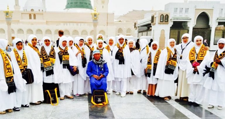 11D UMROH PROMO PLUS DUBAI PT. DREAM TOUR &amp; TRAVEL