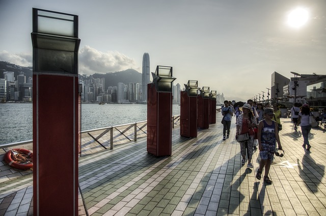 Avenue Of Stars Hongkong | Ini Alasan Mengapa Wajib ke Sini