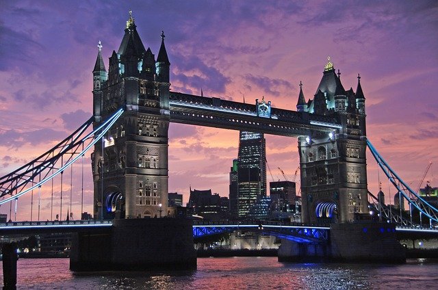 tower bridge