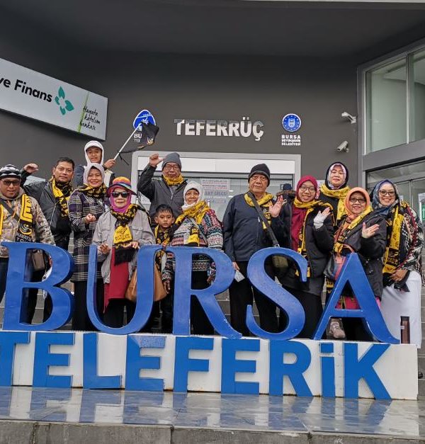 PAKET TOUR WISATA HALAL TURKI WINTER