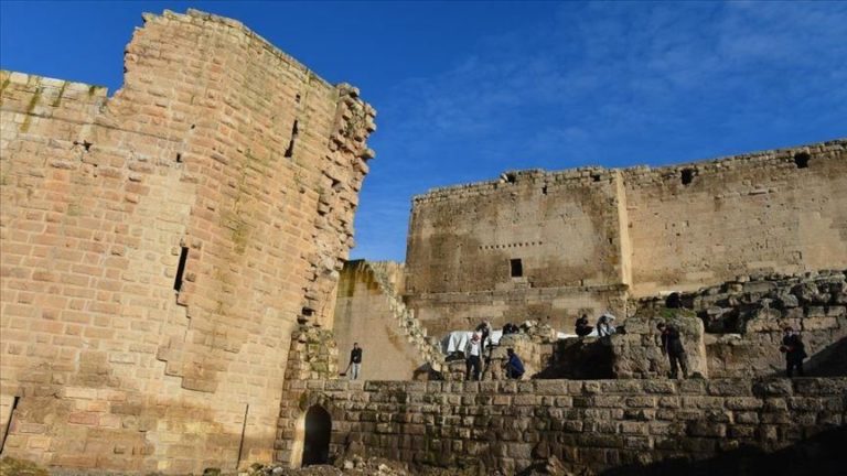 Gerbang Utama Istana Harran Ditemukan Setelah 2 Tahun Proyek Penggalian oleh Para Arkeolog di Turki