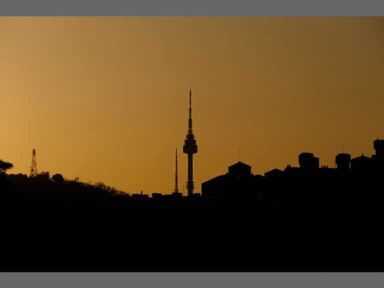 Ajak Pasangan ke Namsan Tower, Objek Wisata Romantis di Korea Selatan