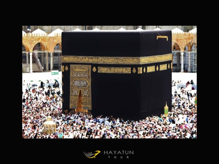 4 Perbedaan Antara Haji dan Umrah, Mana yang Harus Didahulukan?