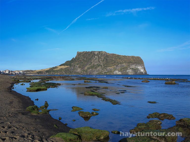 Sering Muncul di Drakor! Ini 8 Spot Wisata Terpopuler di Pulau Jeju