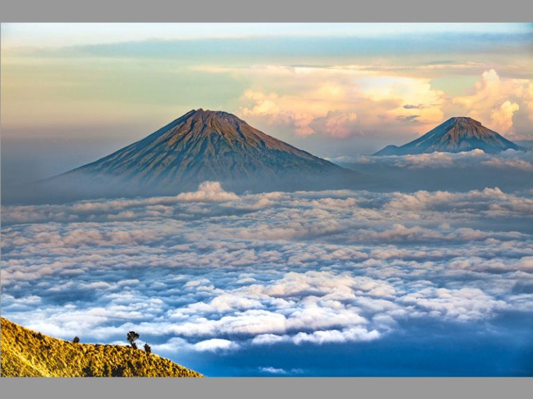 15 Keindahan Alam Indonesia Menjadi Daya Tarik Mata Dunia