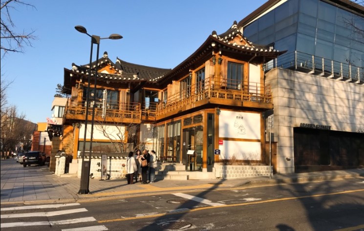 Buckhon Hanok Village